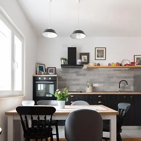 By The Sea Zrnovska Banja, Korcula - 5203 *