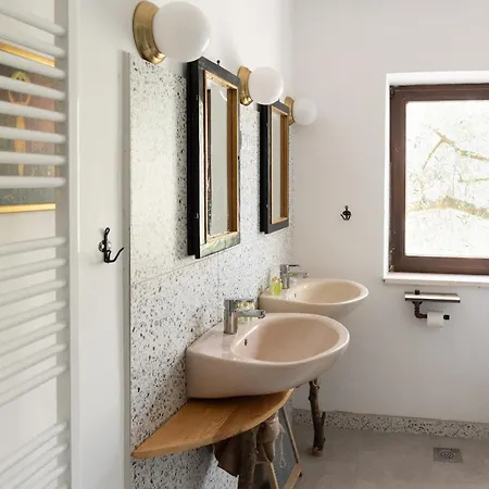 By The Sea Zrnovska Banja, Korcula - 5203 *